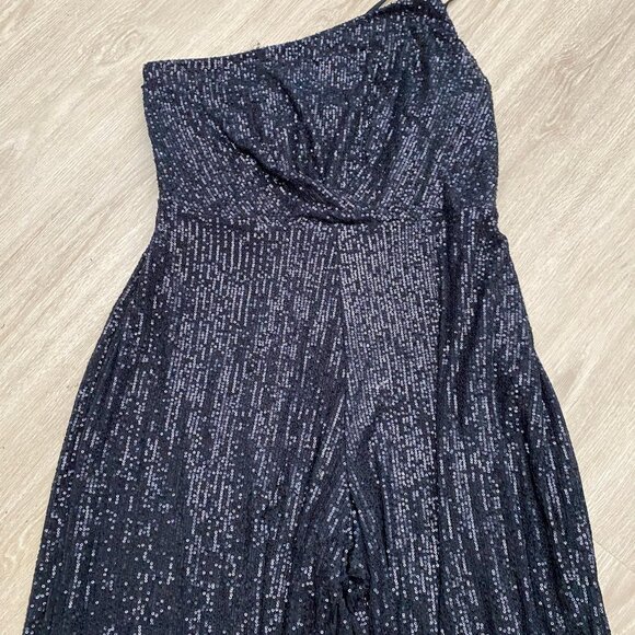 NWT City Chic Womens Savanna Sequin Jumpsuit One Shoulder Black Plus Size L/20 - Picture 4 of 16